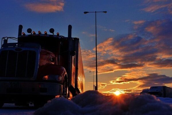 Industry praises highways safety efforts, but requires more
