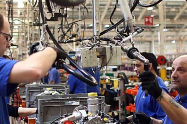 Manufacturers are optimistic in facing the growing economic challenges