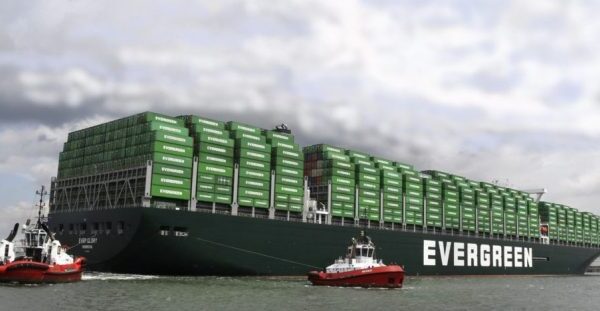 Container order book reaches new high – yards hold over 1,000 contracts